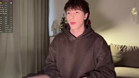 Snapshot of sunshinealex chatting on 01-06-26, 07:23 sunshinealex online show from 01-06-26, 07:23