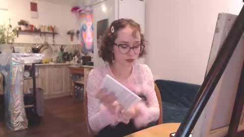 Snapshot of sunshinehella chatting on 07-31-26, 07:41 Hella online show from 07-31-26, 07:41