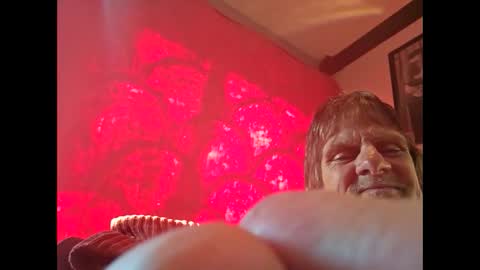 Snapshot of suntroll chatting on 12-07-24, 03:19 Suntroll online show from 12-07-24, 03:19