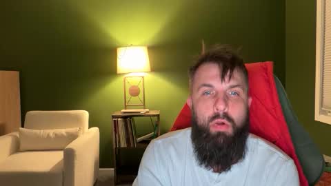 Snapshot of supbroitsmatt chatting on 01-10-26, 08:05 Matt online show from 01-10-26, 08:05