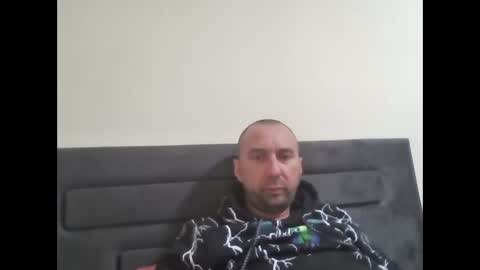 super42835015 online show from 10-07-25, 06:27