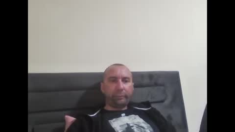 Snapshot of super42835015 chatting on 06-05-26, 06:02 super42835015 online show from 06-05-26, 06:02