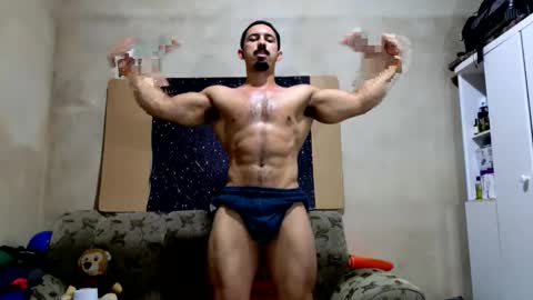 Snapshot of superbigmr chatting on 03-07-26, 01:13 james online show from 03-07-26, 01:13