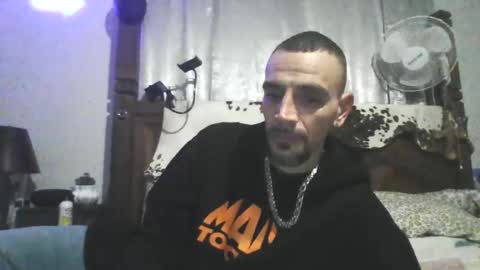 Snapshot of superd512 chatting on 01-20-25, 09:46 Guero Cash online show from 01-20-25, 09:46