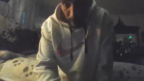 Snapshot of superd512 chatting on 01-22-25, 01:11 Guero Cash online show from 01-22-25, 01:11