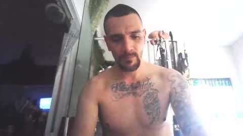 Snapshot of superd512 chatting on 01-22-25, 11:21 Guero Cash online show from 01-22-25, 11:21