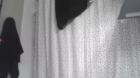 Snapshot of superd512 chatting on 09-21-25, 12:56 Guero Cash online show from 09-21-25, 12:56