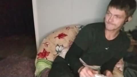 Snapshot of supergamer12656 chatting on 12-20-25, 02:02 supergamer12656 online show from 12-20-25, 02:02