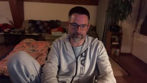 supersquirrel81 online show from 03-18-26, 08:01