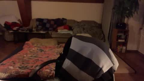 supersquirrel81 online show from 03-21-26, 05:01