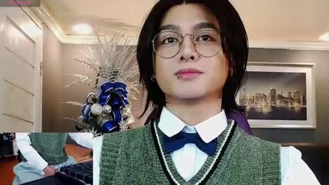 Snapshot of supreme_deity chatting on 12-13-25, 09:42 DIANNA online show from 12-13-25, 09:42