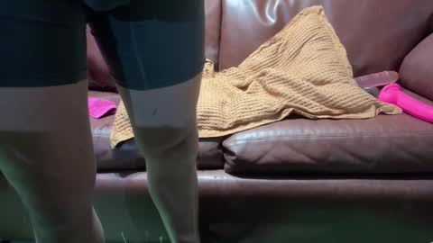 Snapshot of supremelifers chatting on 01-24-25, 07:08 Stony online show from 01-24-25, 07:08