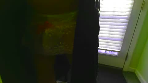 Supwitchoo online show from 01-20-25, 09:43