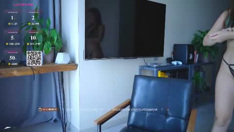 SOFIA  DAMIEN   PVT MODEL online show from 07-21-26, 08:38