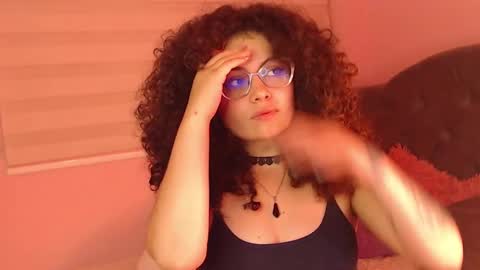 Snapshot of susan_bluee chatting on 12-15-24, 05:10 Susan online show from 12-15-24, 05:10