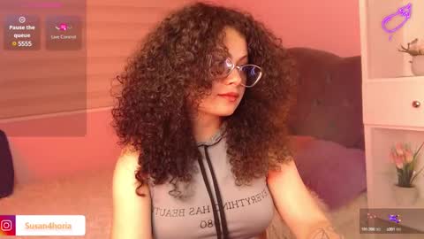 Snapshot of susan_bluee chatting on 01-30-25, 06:24 Susan online show from 01-30-25, 06:24