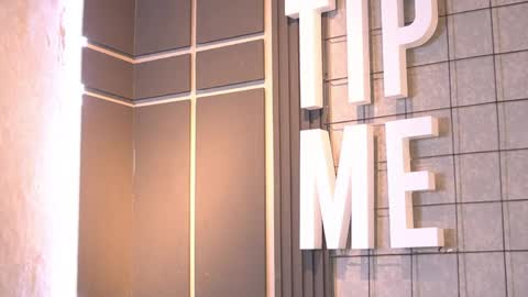 susan_wall online show from 04-14-26, 02:45