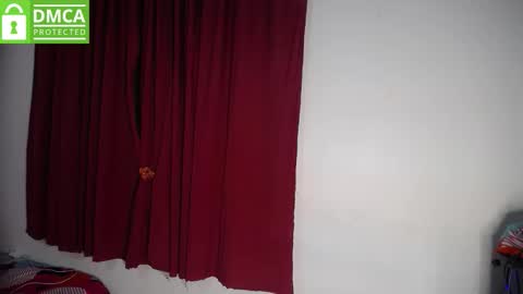 Snapshot of susana254 chatting on 10-15-25, 05:18 susana lopez online show from 10-15-25, 05:18