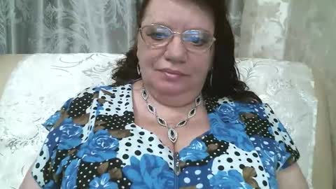 SusanaAhSun online show from 05-18-26, 11:05