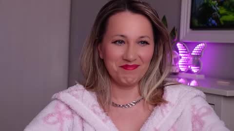 SusanJewel online show from 03-27-26, 08:59