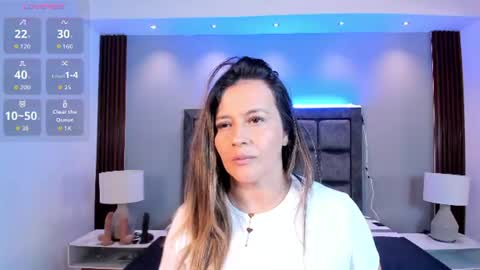 Snapshot of susann_ross chatting on 07-13-26, 11:24 Susan Everyday From 0530 to 1430 Col Time online show from 07-13-26, 11:24