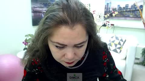 Snapshot of susanna_s chatting on 11-23-25, 04:34 Susanna online show from 11-23-25, 04:34