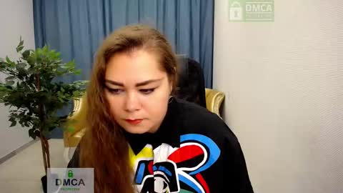 Snapshot of susanna_s chatting on 11-28-25, 06:27 Susanna online show from 11-28-25, 06:27