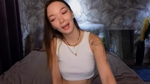 susannjohnson online show from 10-11-25, 12:32