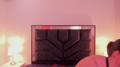 susanvilla online show from 11-06-25, 07:59