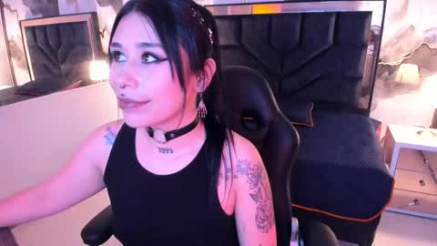 susanvilla online show from 03-16-26, 07:29