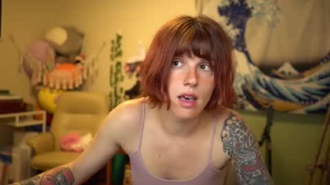 Snapshot of sushifox chatting on 03-14-26, 02:06 online show from 03-14-26, 02:06