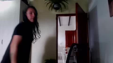 Susi online show from 03-24-26, 08:36