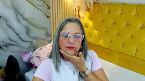 Sussy  online show from 04-30-26, 04:08
