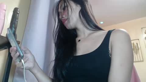 Snapshot of sususlutxx chatting on 09-16-25, 12:55 susie online show from 09-16-25, 12:55
