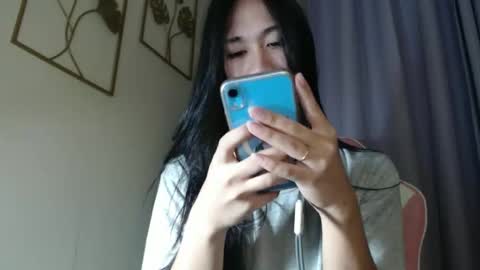 Snapshot of sususlutxx chatting on 10-03-25, 09:50 susie online show from 10-03-25, 09:50