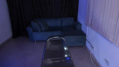 Susy online show from 12-17-25, 03:34