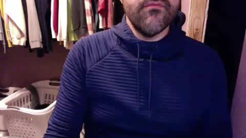 sutek4096 online show from 09-11-25, 04:18