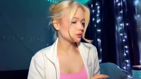 Stacy online show from 03-19-26, 08:46