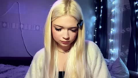 Stacy online show from 04-05-26, 11:46