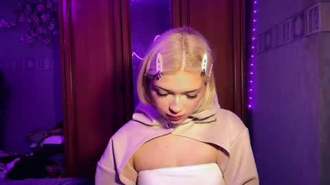 Stacy online show from 04-29-26, 09:32