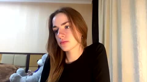 Emila online show from 07-08-26, 07:24