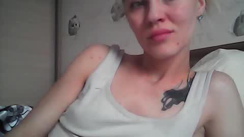 Suzie Jenny online show from 06-26-26, 09:14