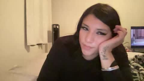 Suzy online show from 04-06-26, 05:08