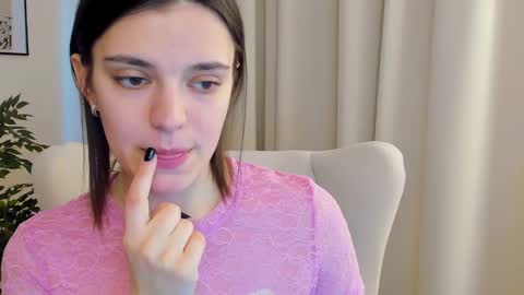 Suzy  next stream  Thursday Friday Saturday online show from 02-25-25, 05:41