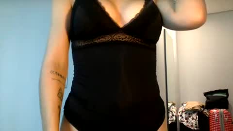 The real sugar baby   Suzy Summer   online show from 02-03-25, 01:19