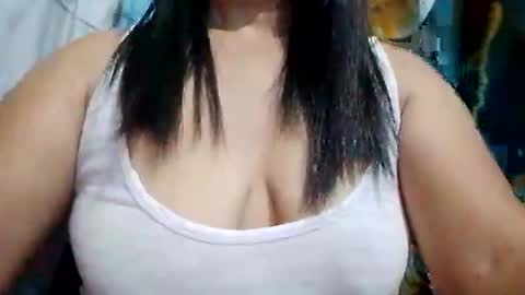 Snapshot of suzzie_hot chatting on 02-19-26, 10:11 suzzie_hot online show from 02-19-26, 10:11