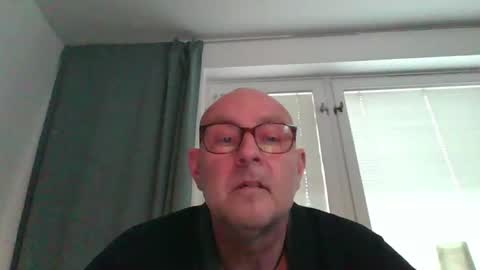 Snapshot of svenskdaddy chatting on 02-25-25, 09:09 svenskdaddy online show from 02-25-25, 09:09