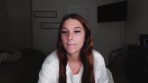 Snapshot of svtf2323 chatting on 10-11-25, 10:08 SV online show from 10-11-25, 10:08