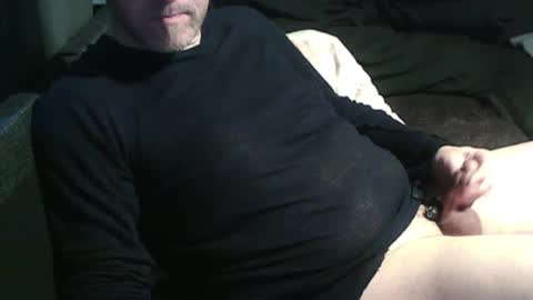 Snapshot of swartarn chatting on 12-30-24, 11:15 ArnSwart online show from 12-30-24, 11:15