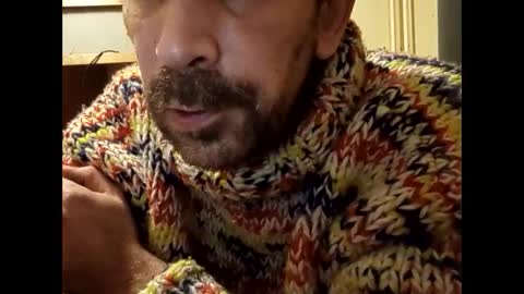 Snapshot of sweaterboy666 chatting on 03-12-25, 04:19 sweaterboy666 online show from 03-12-25, 04:19